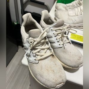 Pre- loved adidas ultra boosts